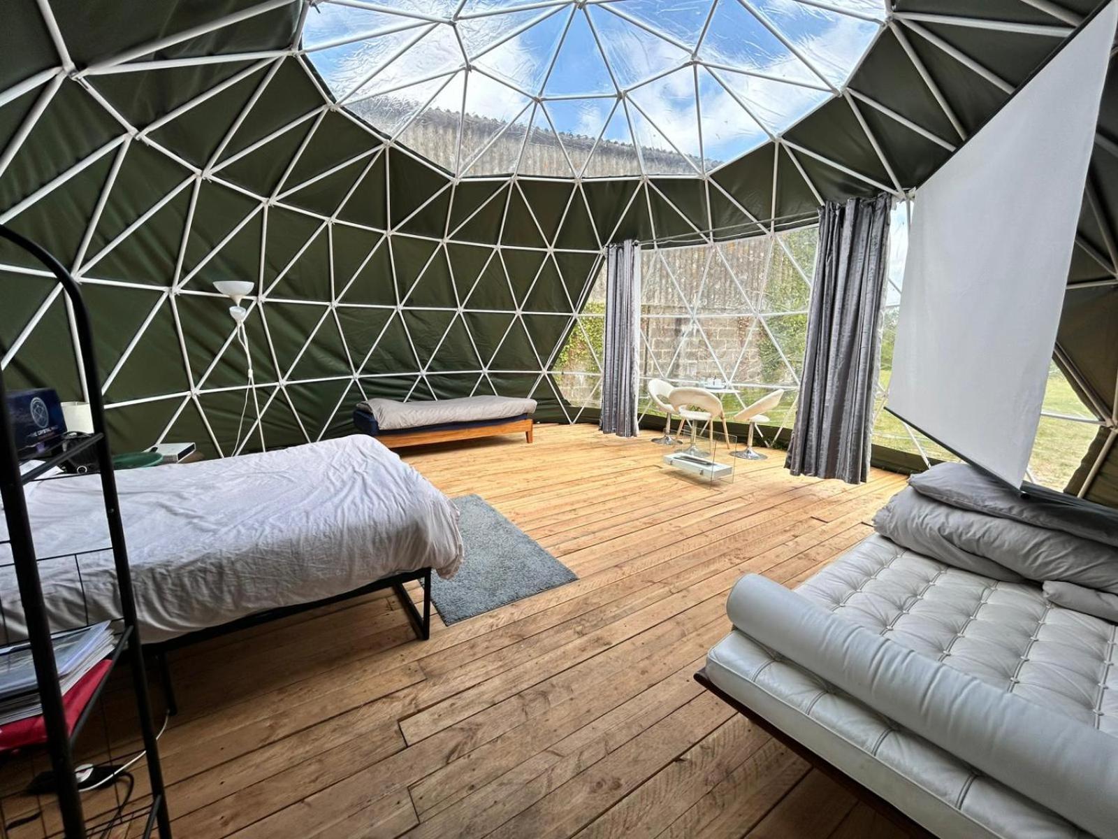 Lincoln Big Green Dome, Hot Tub, Projector, Firepit Washingborough Εξωτερικό φωτογραφία
